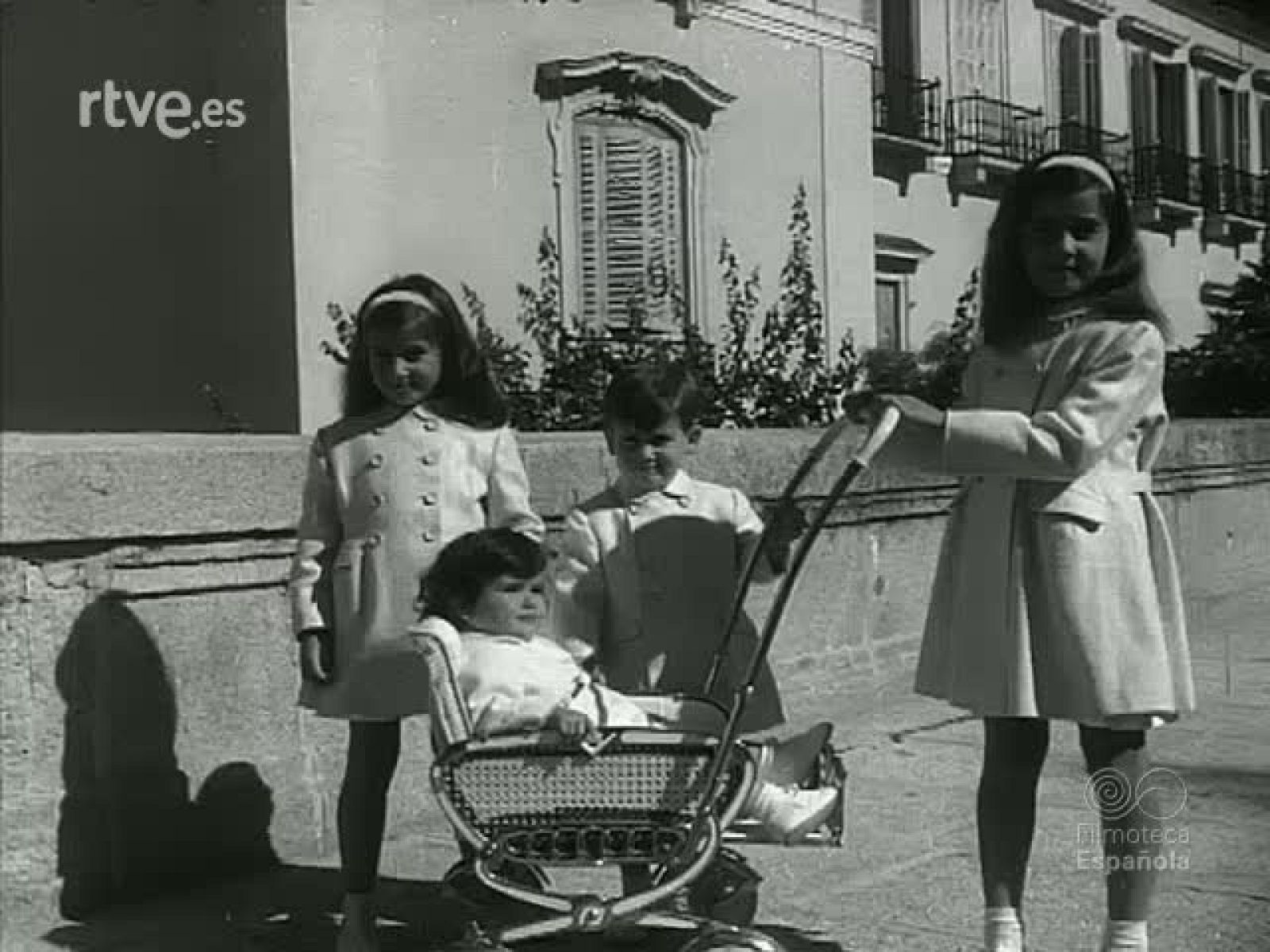 NOT N 771 B - NO-DO | Ver