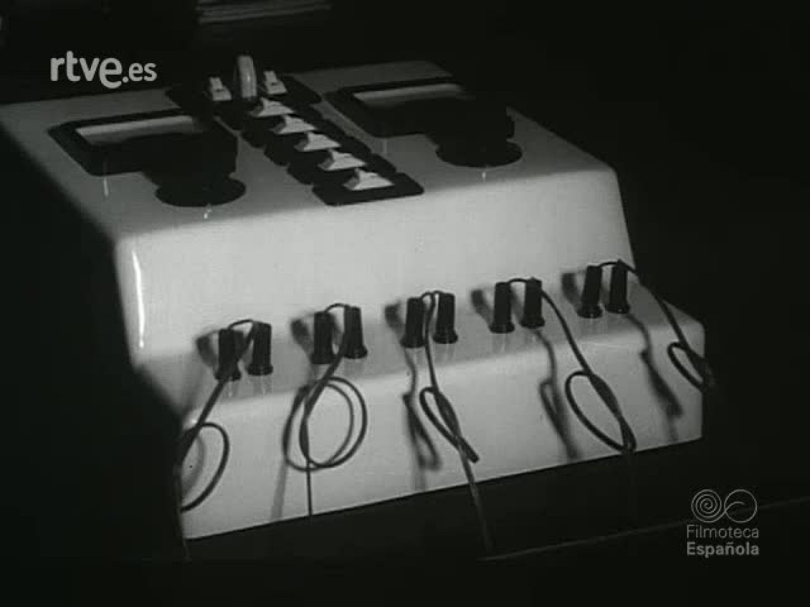 NOT N 753 A - NO-DO | Ver