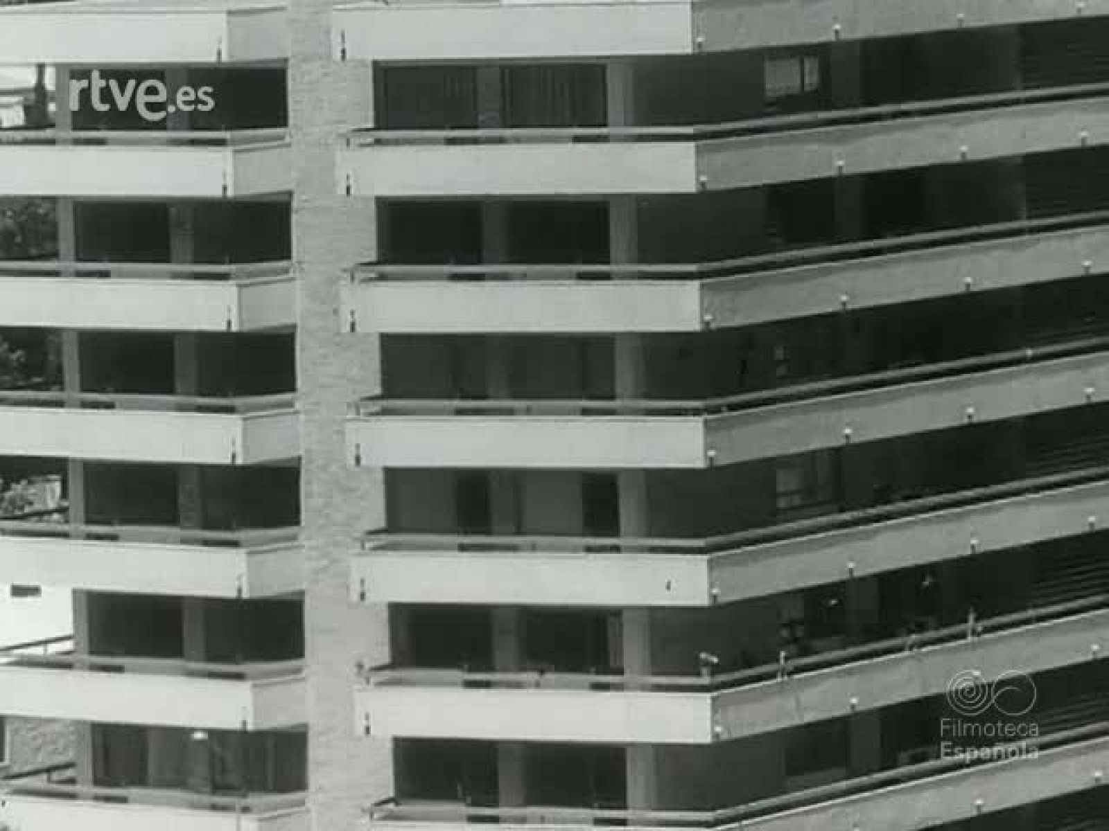 NOT N 1295 A - NO-DO | Ver