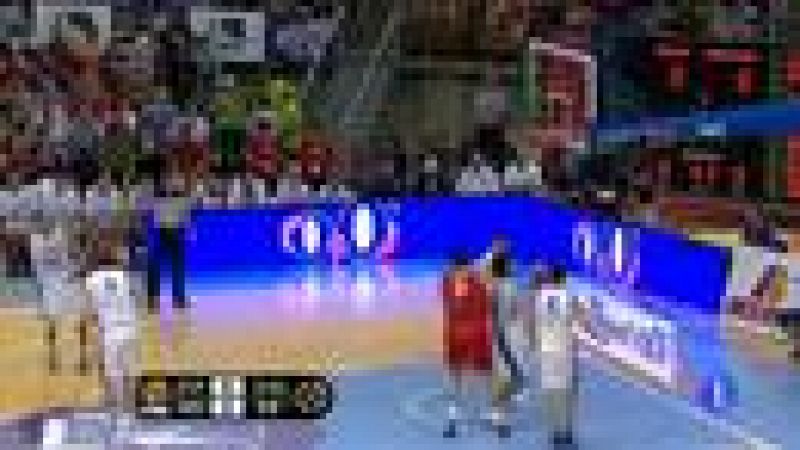 La selección española de baloncesto derrotó este viernes a  Argentina (105-85) y cosechó su séptima victoria consecutiva --de  siete posibles-- en su camino hacia los Juegos de Londres, en un  partido en el que volvió a destacar la aportación de Pau