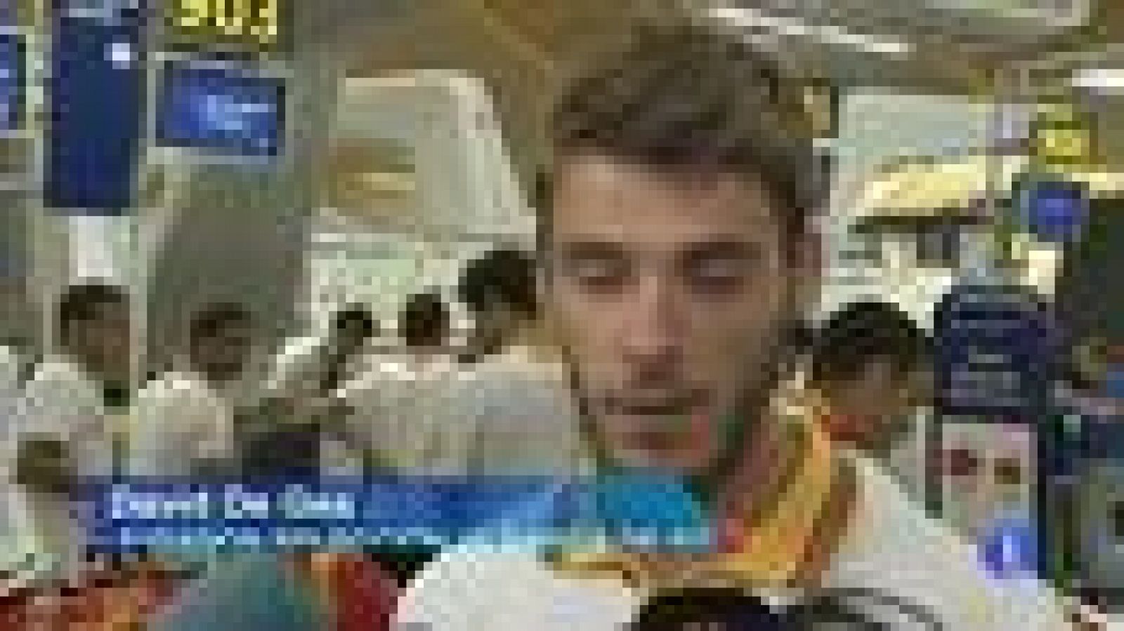 Los jugadores y técnicos de la selección olímpica española de fútbol comparten hoy una cena antes de viajar mañana con destino a Glasgow para participar en los Juegos de Londres 2012, informa la Federación Española. El seleccionador, Luis Milla, quis