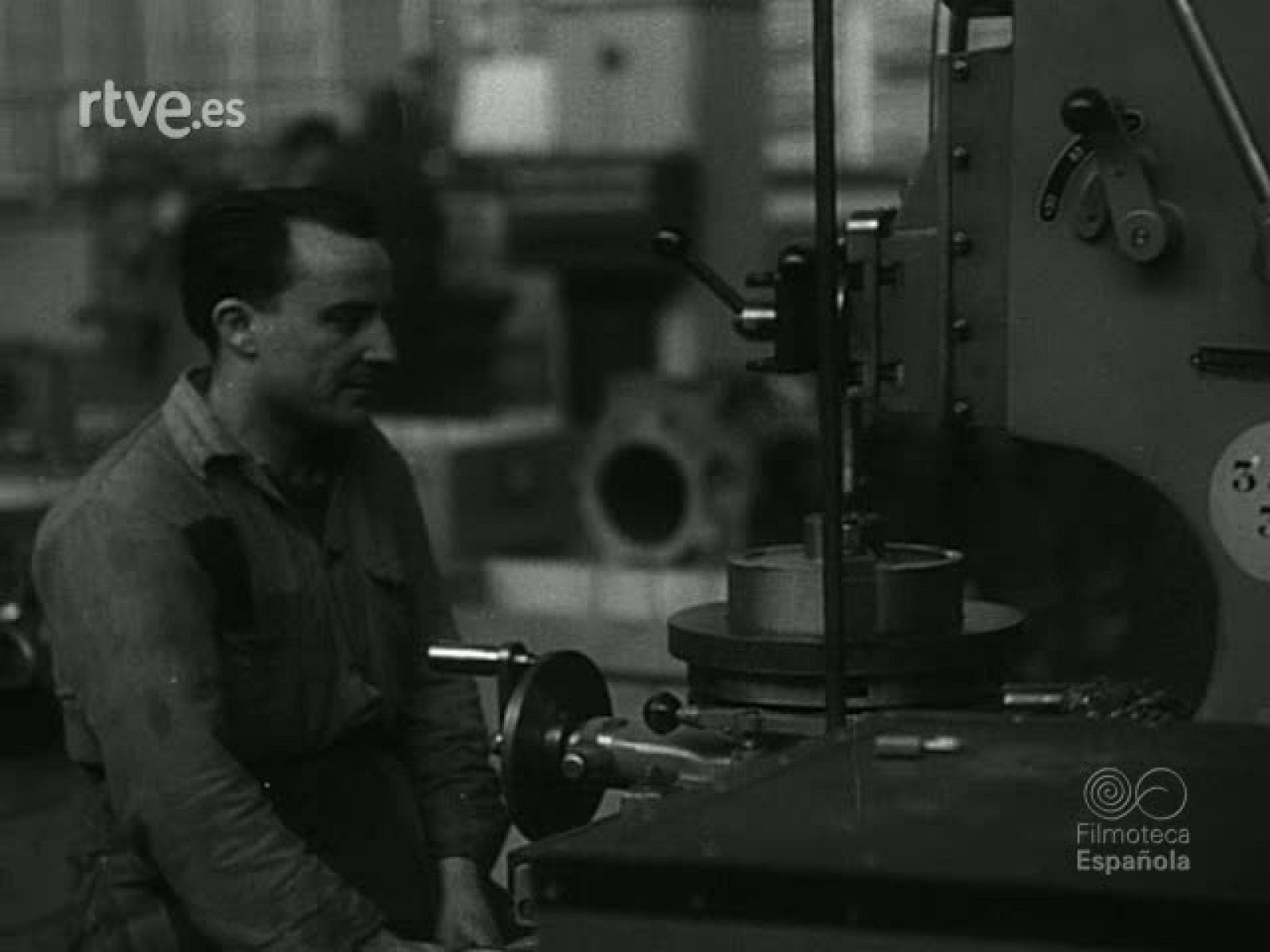 NOT N 726 A - NO-DO | Ver