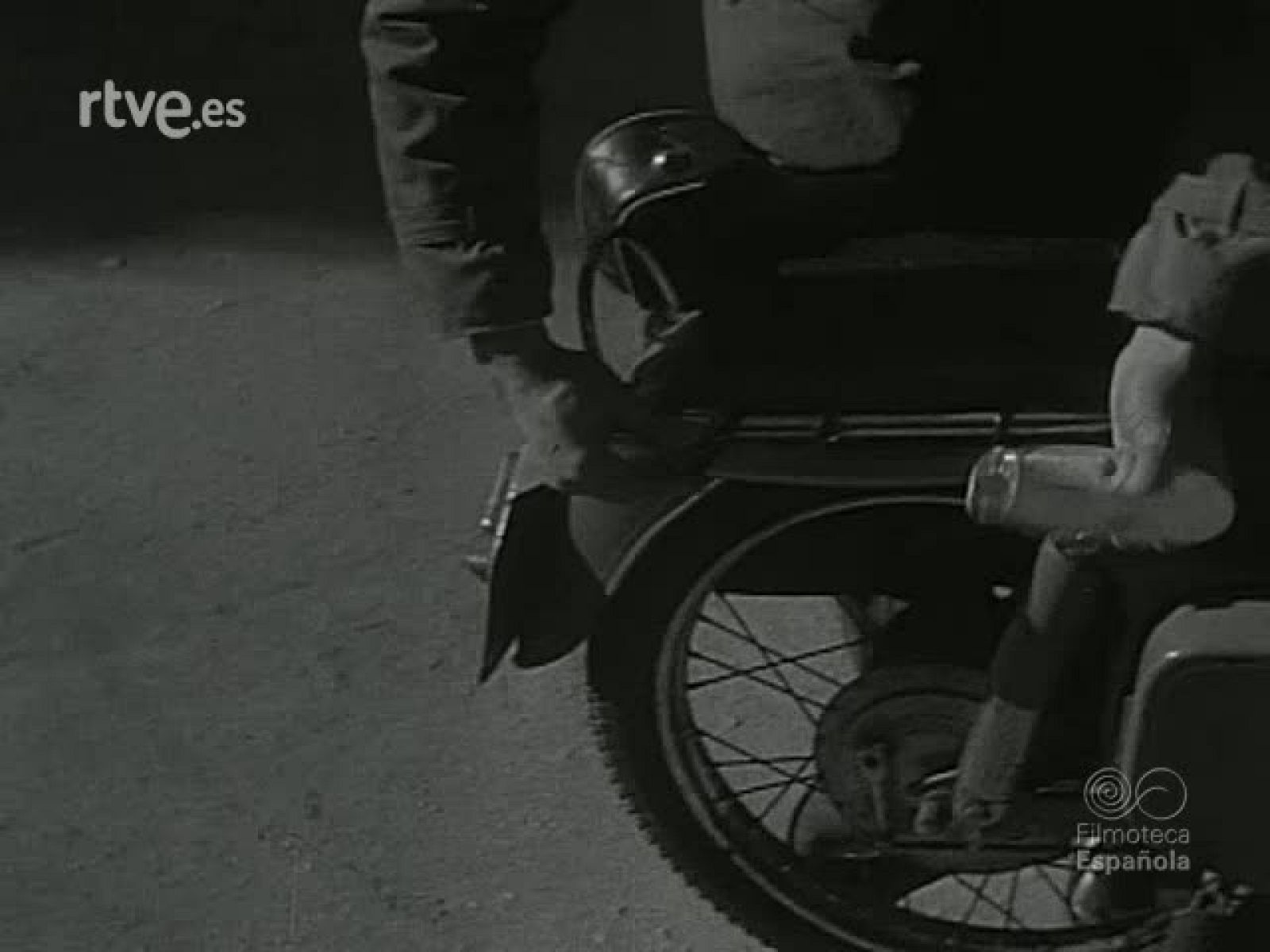 NOT N 729 A - NO-DO | Ver