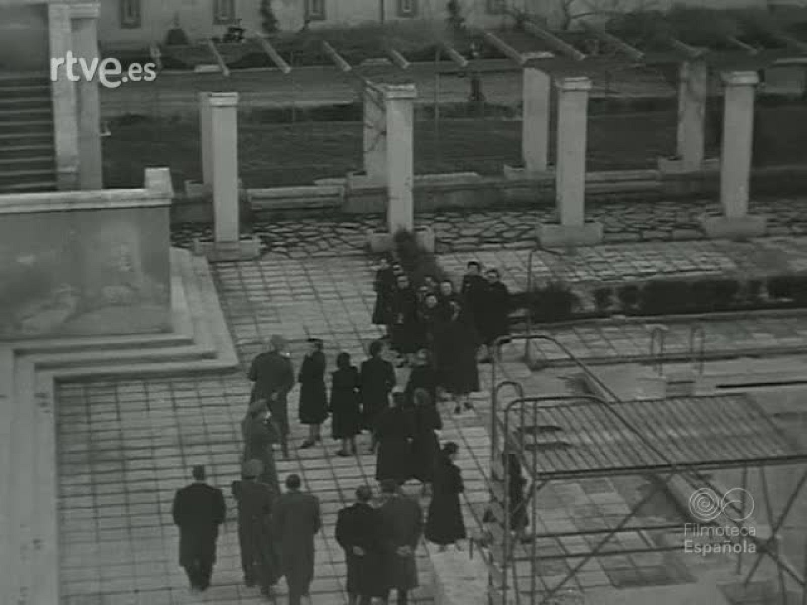 NOT N 422 A - NO-DO | Ver