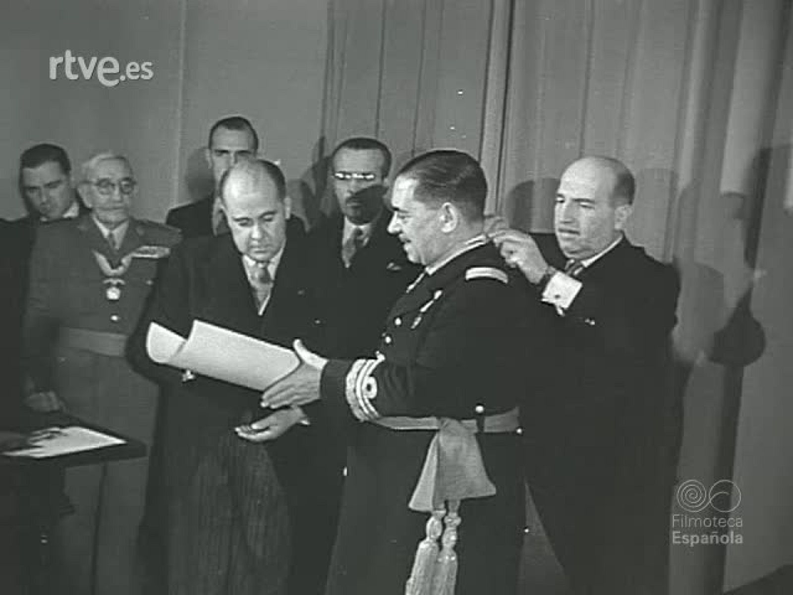 NOT N 425 B - NO-DO | Ver