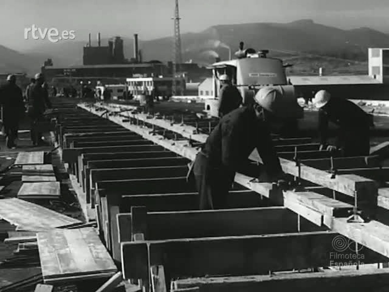 NOT N 1568 B - NO-DO | Ver