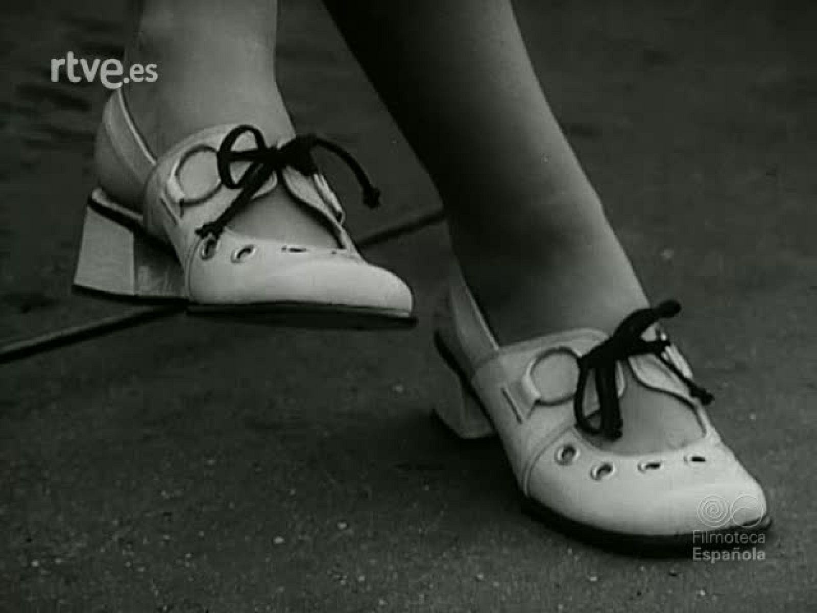 NOT N 1454 B - NO-DO | Ver