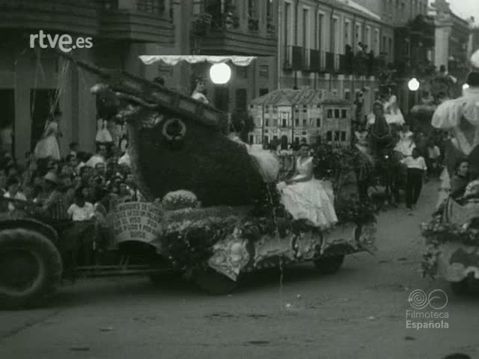 NOT N 869 B - NO-DO | Ver