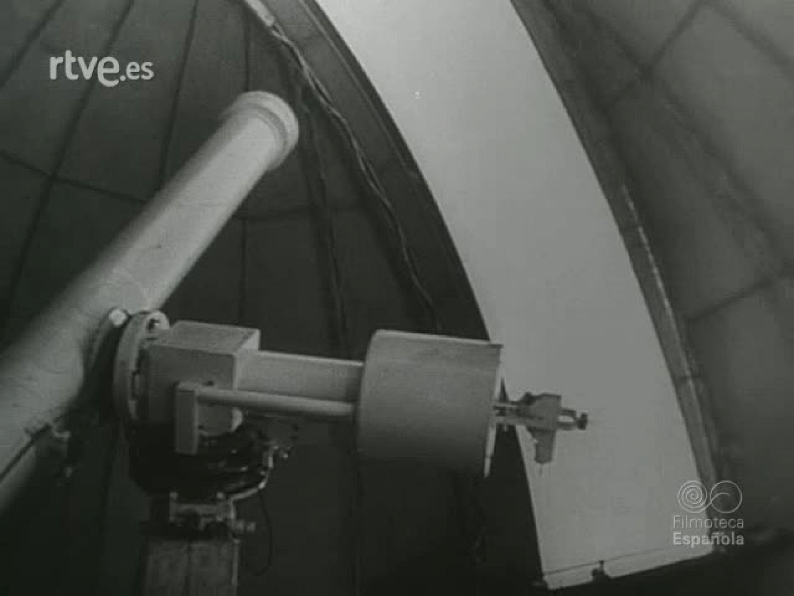 NOT N 15 PARTE 1 - NO-DO | Ver