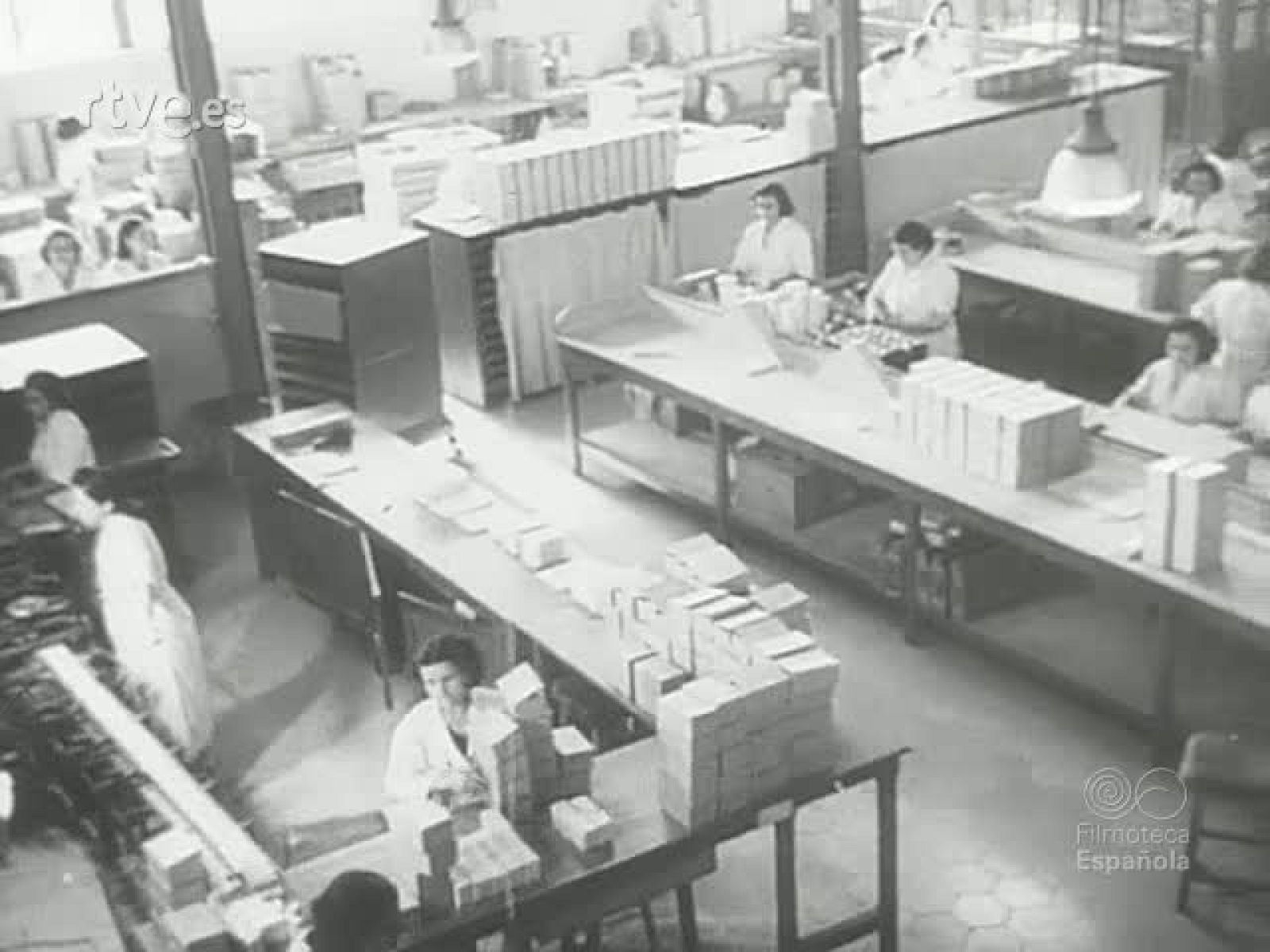 NOT N 102 B - NO-DO | Ver