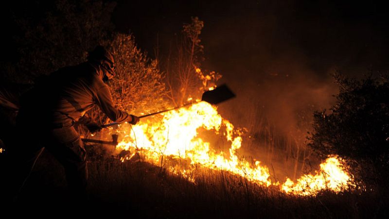 Tres muertos, 24 heridos y más de 13.000 hectáreas arrasadas en el incendio del Empordà