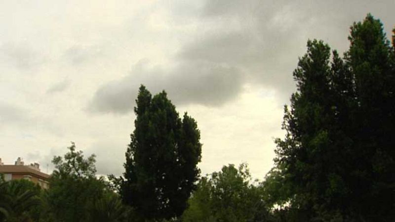 Calor en el oeste peninsular y cielos cubiertos en el Cantábrico