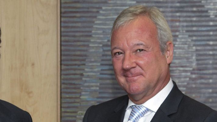 Telediario 1 - Financiar el déficit de las CC.AA