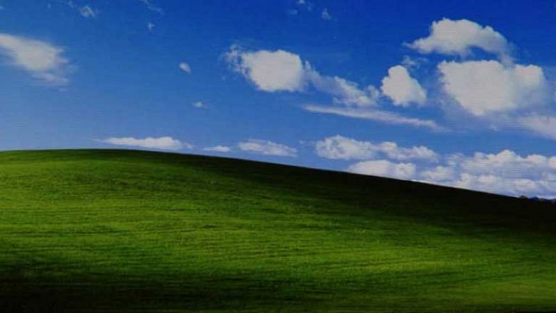 La foto más reconocible de la historia: el escritorio por defecto de Windows XP