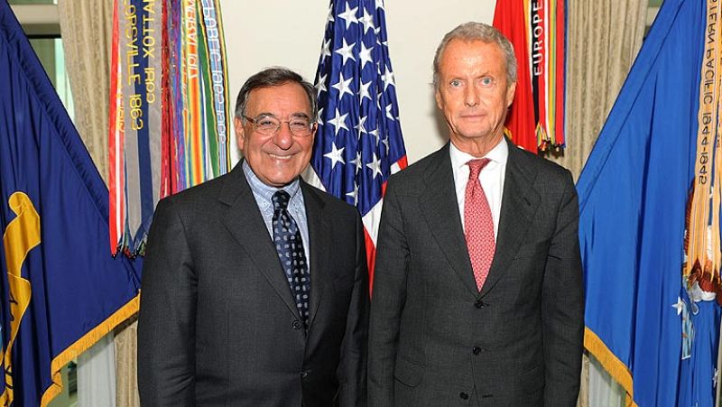 Morenés asegura que España podría adelantar la salida de las tropas de Afganistán