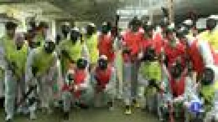 Telediario 1 - Paintball en Valencia, Juanfran en el Atlético y Diop en el Levante