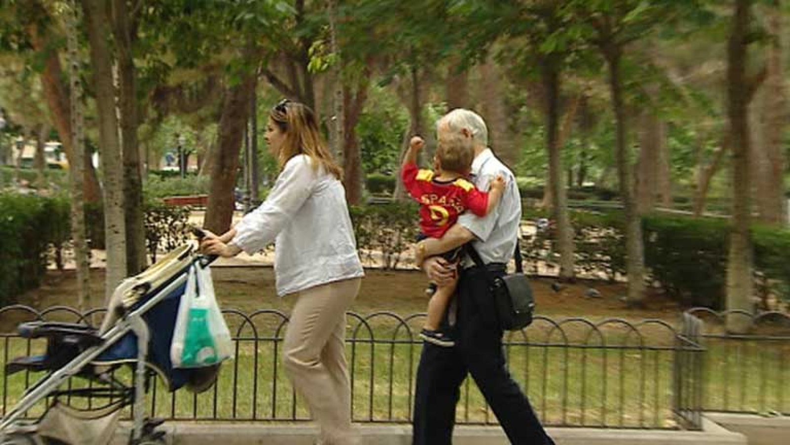 El papel que desempeñan los abuelos en las familias está cambiando