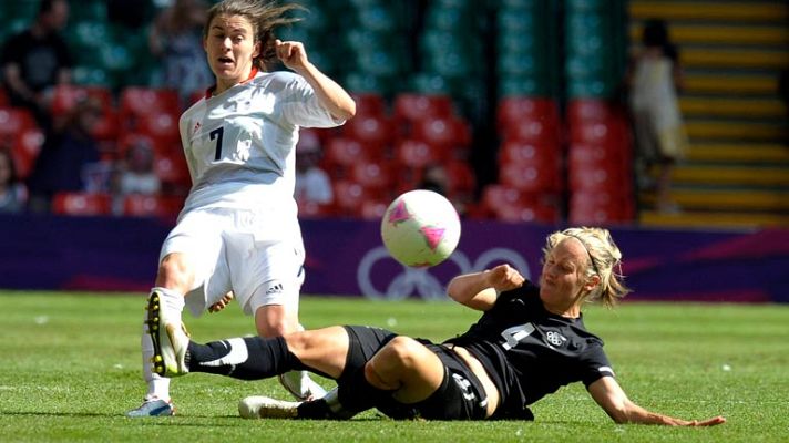 Telediario 1 - Gran Bretaña, EEUU y Japón arrancan el fútbol femenino en Londres ganando