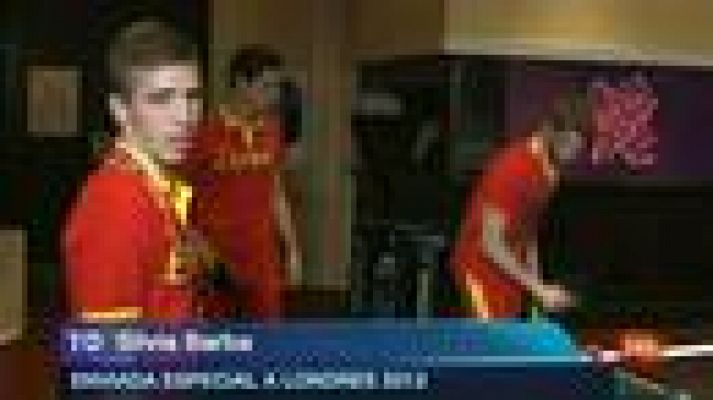 Telediario 1 - La 'Rojita' inicia su andadura contra Japón