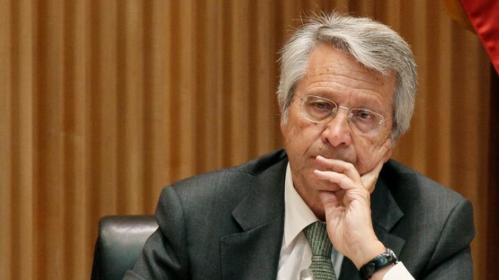  - El ex copresidente de Novacaixagalicia elude hablar de las preferentes