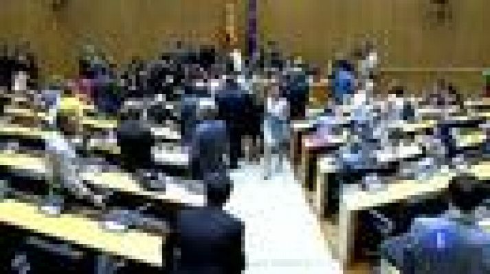 Telediario 1 - Rodrigo Rato en el Congreso