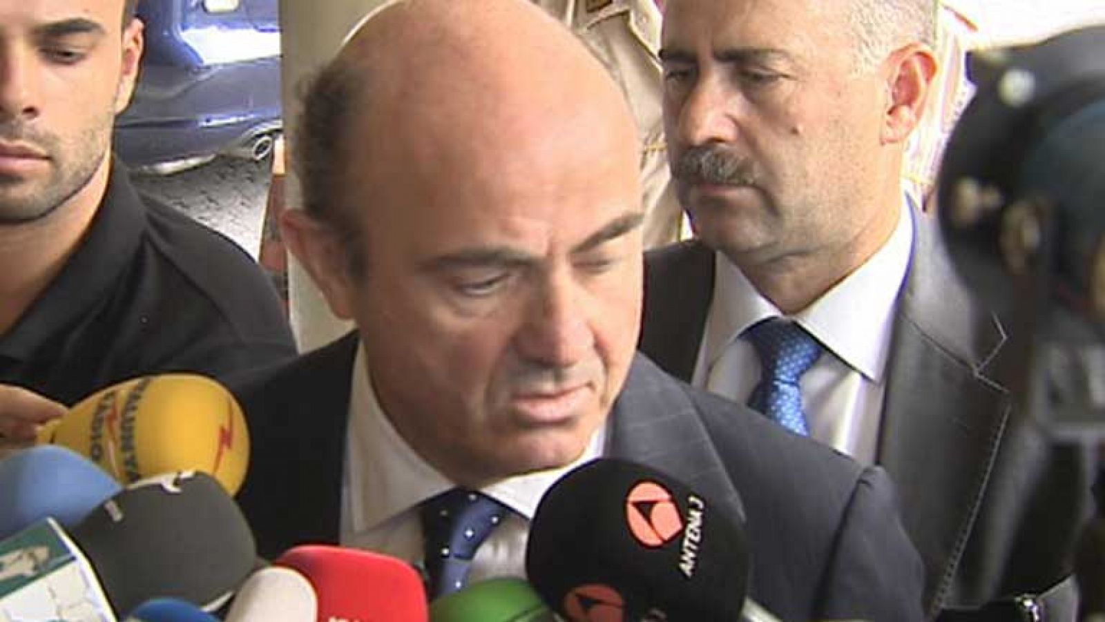 El Gobierno insta al BCE a adoptar medidas  y avanzar en la unión fiscal y bancaria