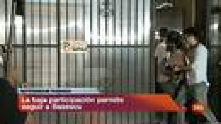 Informativo 24h - Basescu permanece en el poder