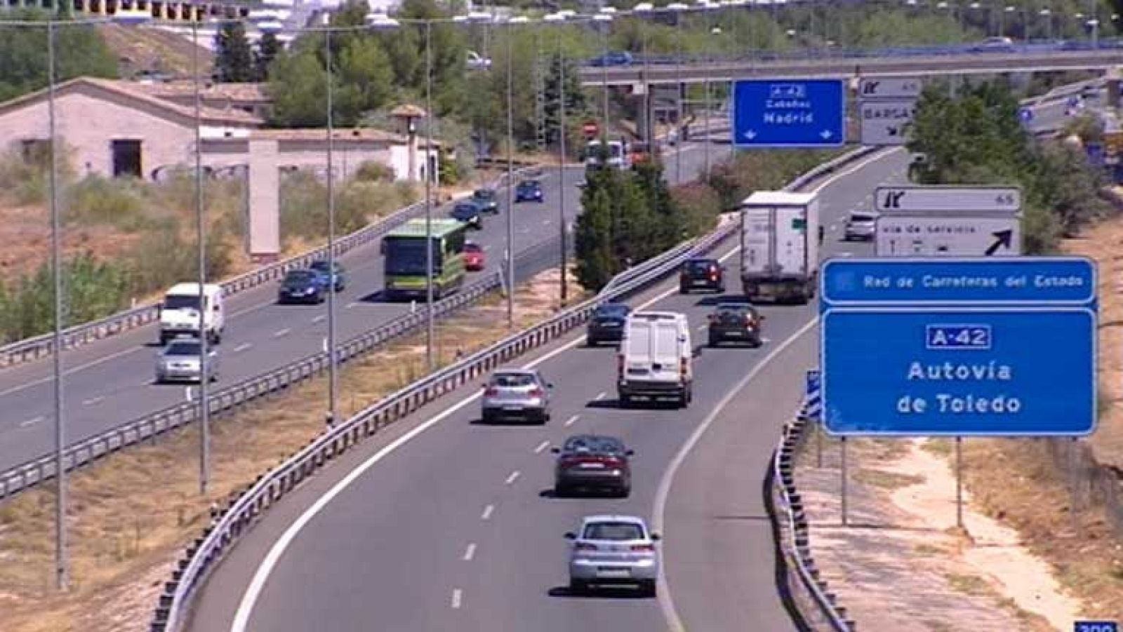 Comienza la operación salida sin grandes atascos