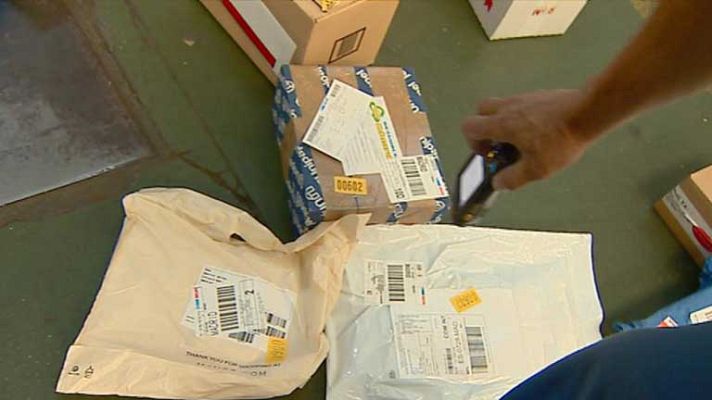 Telediario 1 - El transporte urgente en España cumple 75 años