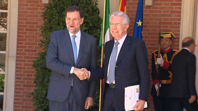 Rajoy y el primer ministro italiano aguardan en la Moncloa