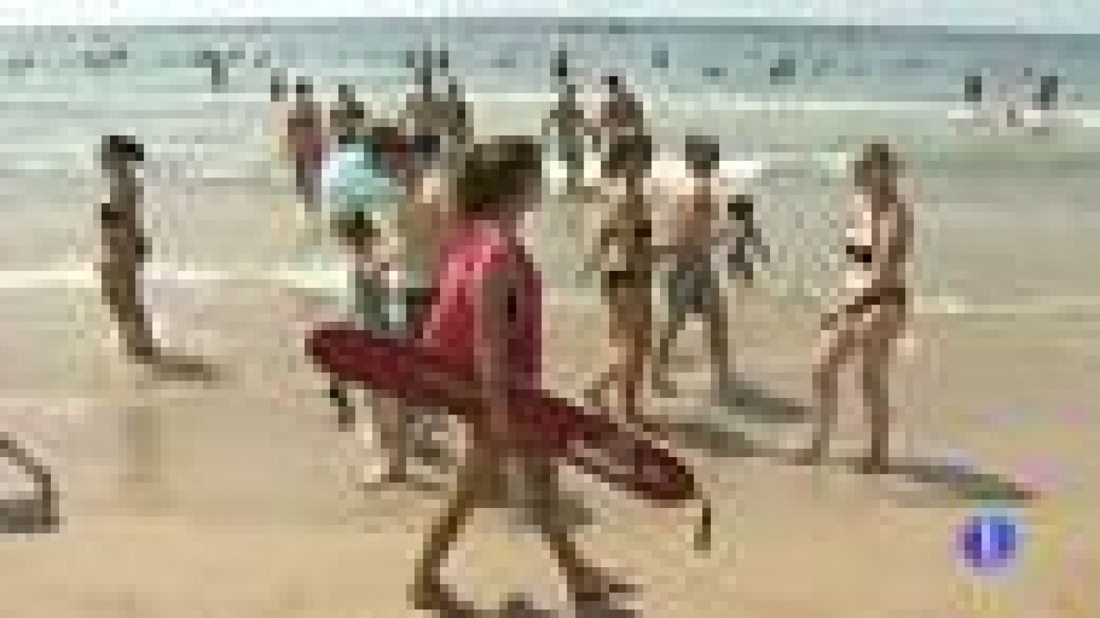 Multas a quienes se bañan con bandera roja