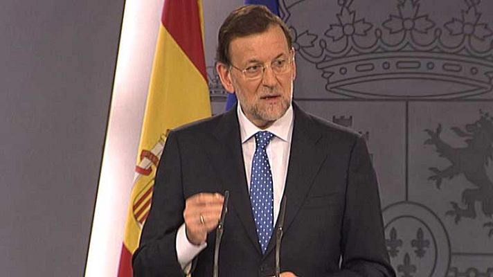 Telediario 1 - Rajoy aún no ha tomado una decisión sobre la petición de rescate