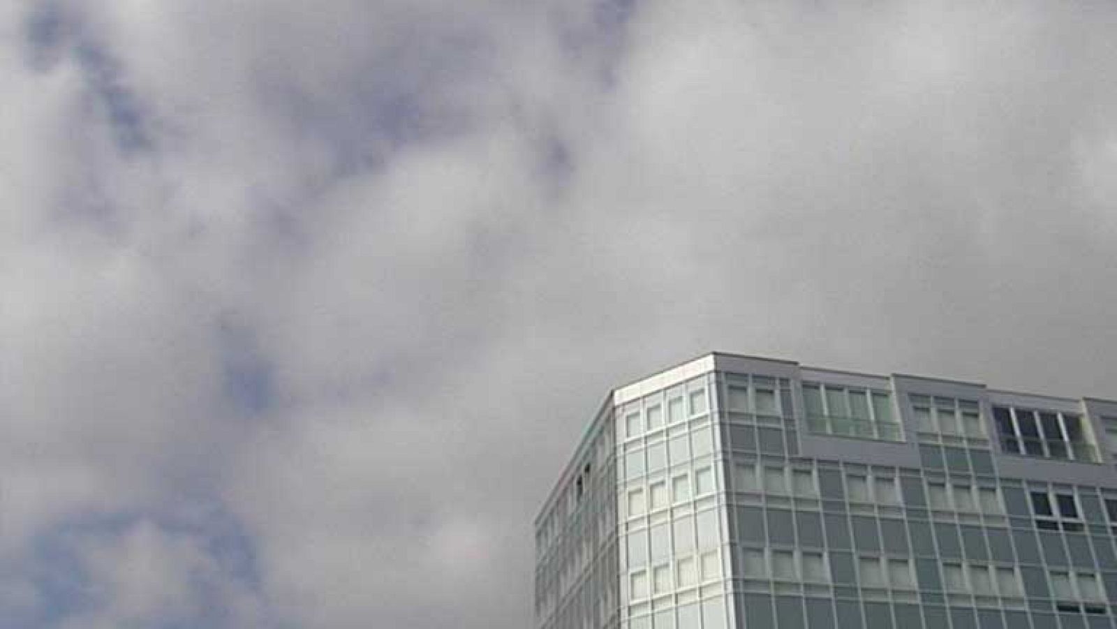 Cielo nuboso en el norte y calor en el Valle del Guadalquivir y Canarias