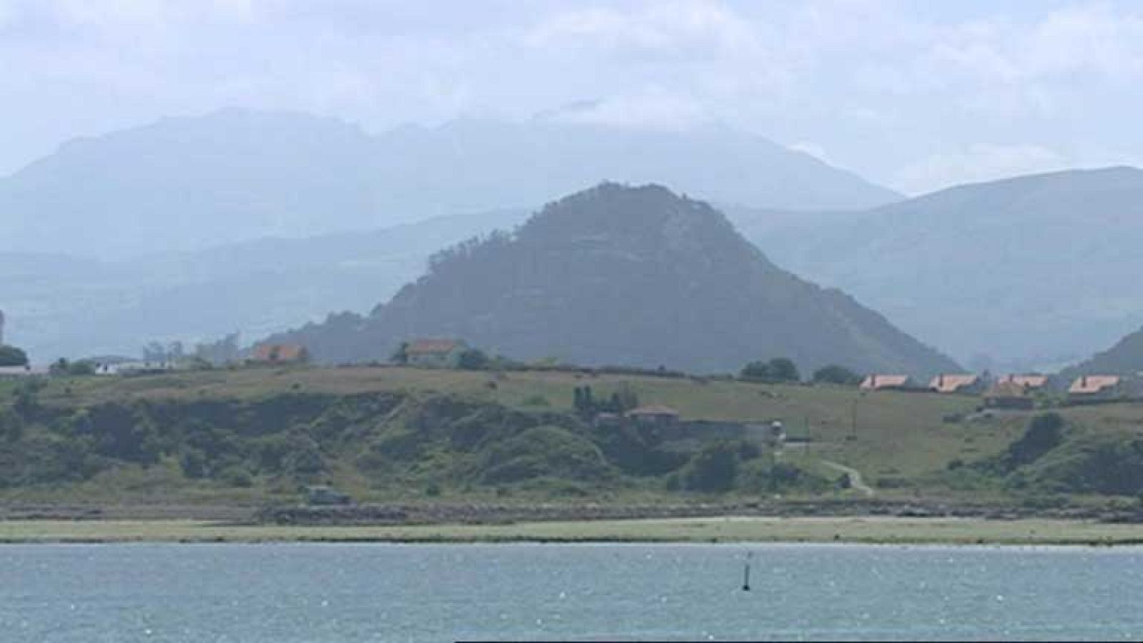 Calor en el Valle del Guadalquivir y Canarias y cielo nuboso en el norte