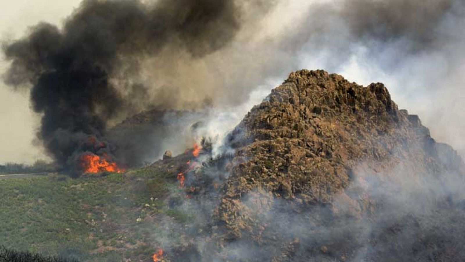 Telediario 1: Incendios en Canarias | RTVE Play