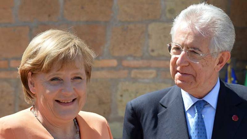 Italia y España pendientes de que la Eurozona actúe para frenar la crisis de deuda