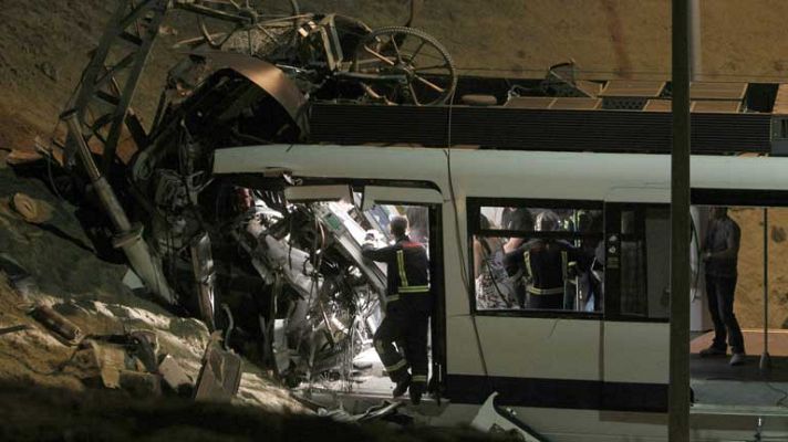 Telediario 1 - Accidente en el metro de Madrid