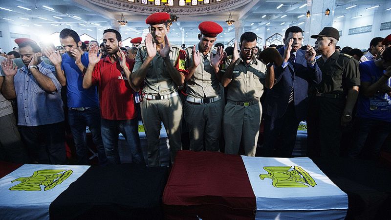  Morsi destituye a su jefe de Inteligencia tras la ofensiva en el Sinaí