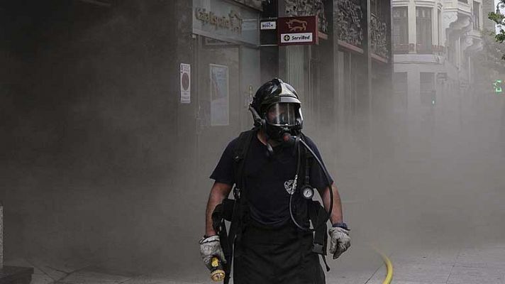 Arde el Ayuntamiento de León