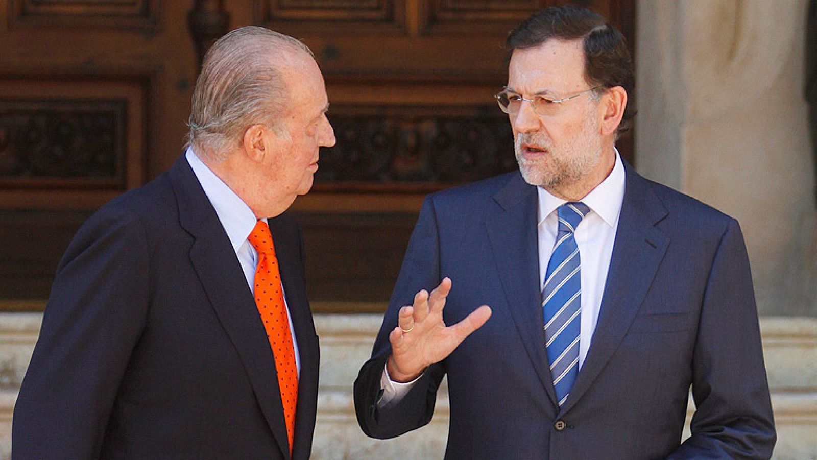 Rajoy anuncia que prorrogará la ayuda de 400 euros para parados sin cobertura