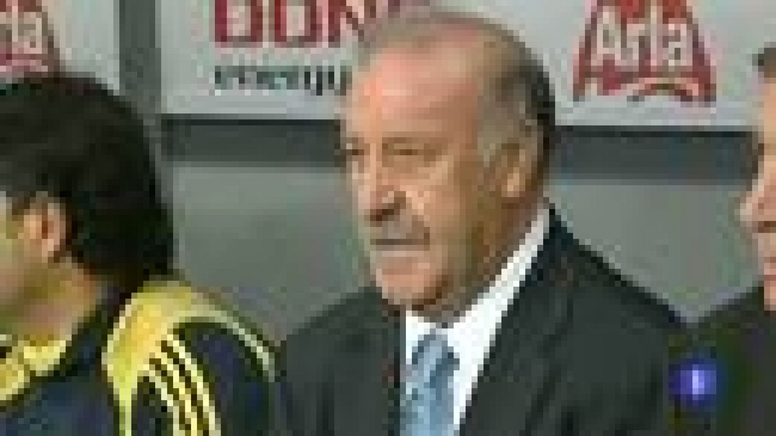 Telediario 1: Del Bosque iguala a Clemente en partidos como seleccionador | RTVE Play