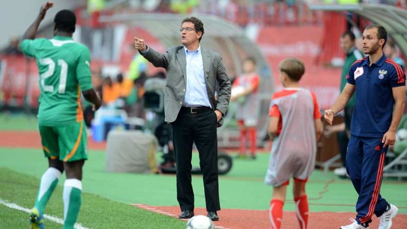 La liga española tuvo mucha presencia en los amistosos del miércoles. Destaca la victoria de Argentina en Alemania con goles de Messi y Di María. La poca fortuna de los seleccionadores debutantes, Van Gaal, Capello y Deschamps; además de la victoria 