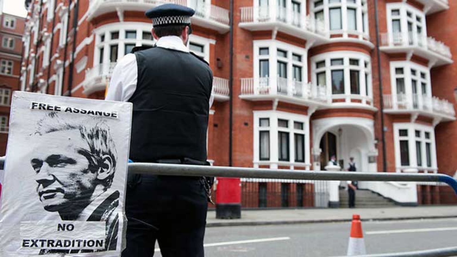 Telediario 1 en cuatro minutos - 17/08/12