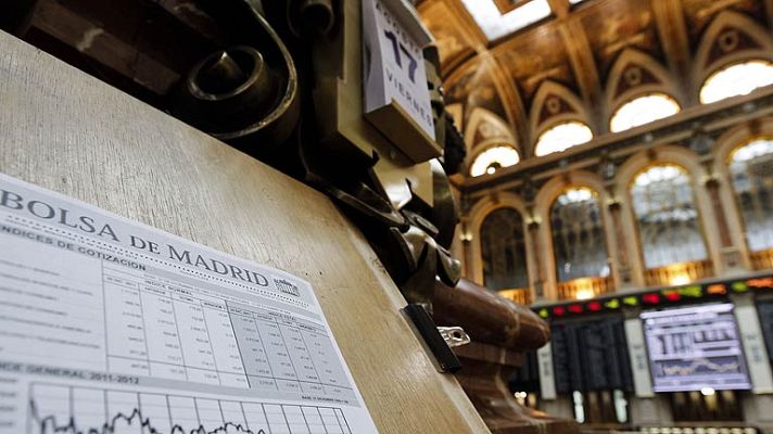 Telediario 1 - La prima cae 140 puntos en un mes