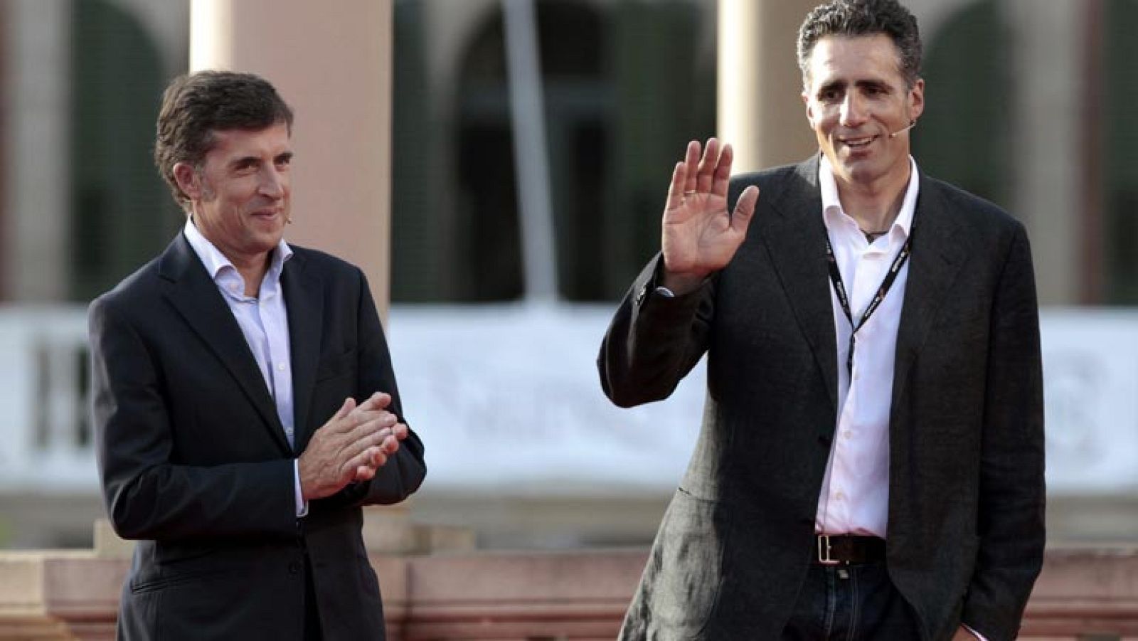 Desde Pamplona, gala de presentación de la Vuelta Ciclista a España 2012.