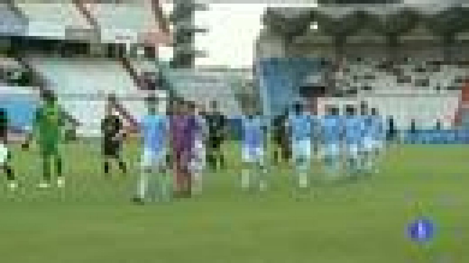 La Liga levanta el telón a las siete de la tarde en Balaídos. Cinco años después el Celta vuelve a Primera recibiendo al Málaga. Los gallegos aún esperan fichajes, pero hay equipo para competir.