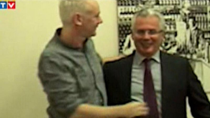 Correa advierte al Reino Unido que sería "suicida" entrar en su embajada para detener a Assange 