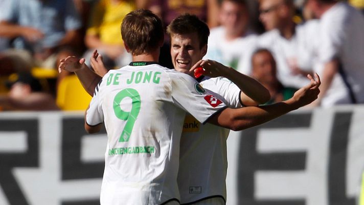 Telediario 1 - Borussia Monchengladbach-Dinamo de Kiev, aperitivo de Champions