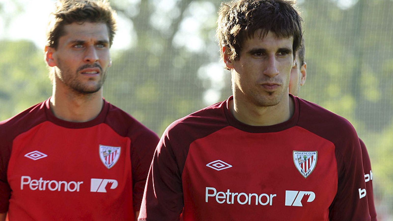 El entrenador del Athletic Club, Marcelo Bielsa, ha vuelto a dejar fuera de la convocatoria a Fernando Llorente y Javi Martínez para el partido contra el Helsinki, de la fase previa de la Europa League.