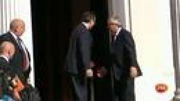 Informativo 24h - El primer ministro griego intenta sacar más tiempo en su reunión con Juncker
